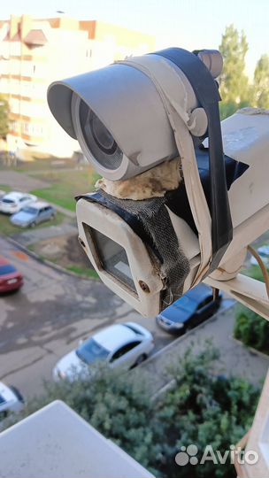 Камера видеонаблюдения уличная с телевизором и дис