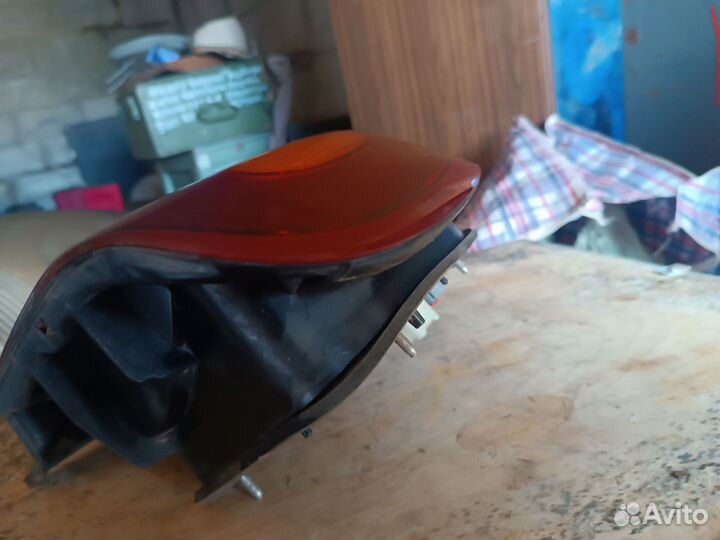 Фонарь задний правый Lanos