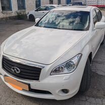 Infiniti M37 3.7 AT, 2011, 107 400 км, с пробегом, цена 1 710 000 руб.