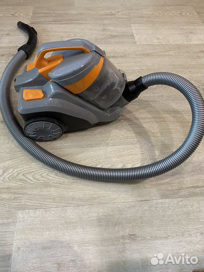 Пылесос Scarlett на запчасти