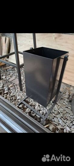 Урна для мусора уличная