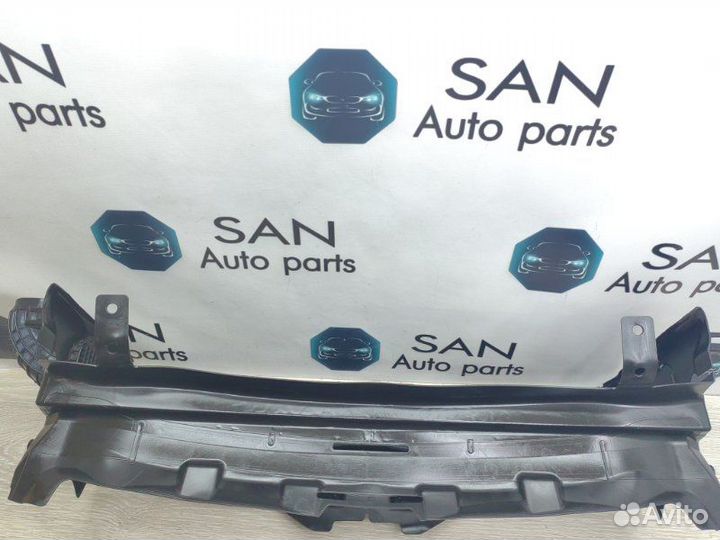 Воздуховод радиатора Bmw 3 F30 N55B30 2012