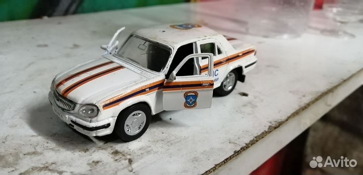 Машинки буханка и волга