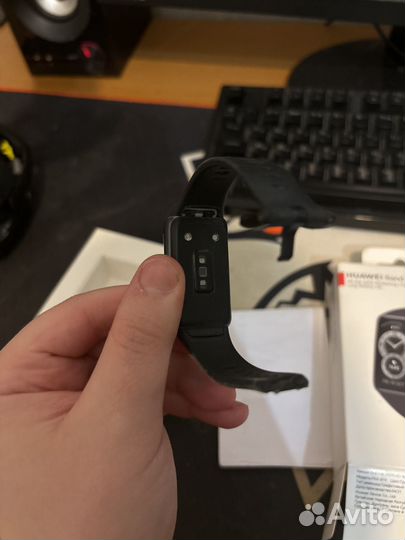 Смарт часы huawei band 6