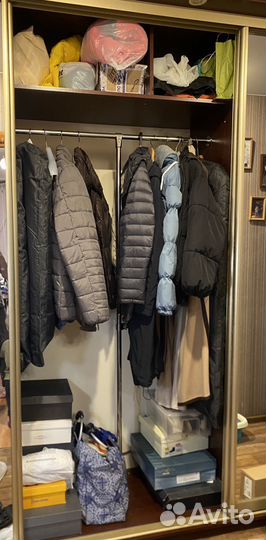 Шкаф купе с зеркалом