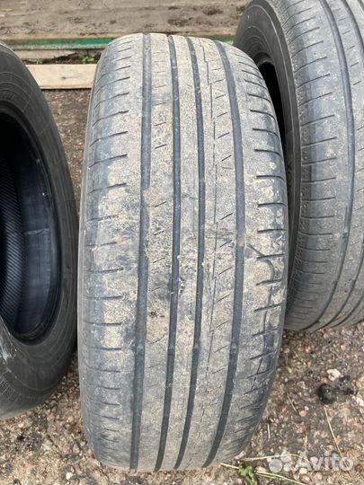 Yokohama BluEarth AE50 215/65 R16 98H