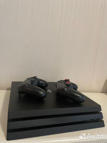 Sony PlayStation 4 pro 1tb