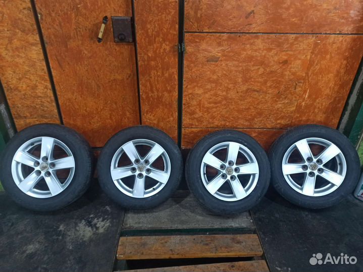 Колеса в сборе r16 205/60 летние