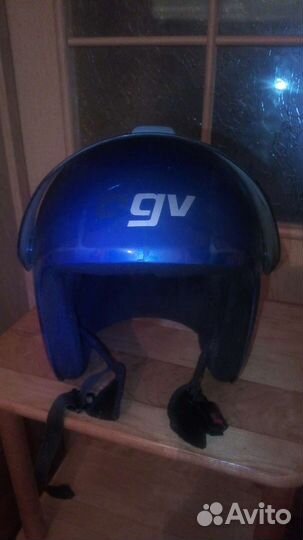 Шлем для мотороллера