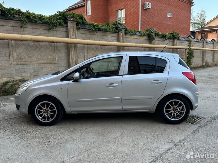 Opel Corsa 1.4 МТ, 2007, 180 000 км