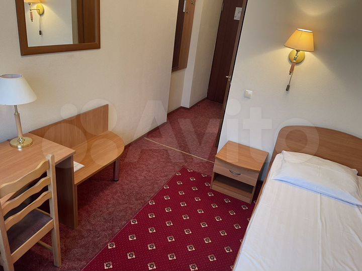 Комната 18 м² в 1-к., 3/3 эт.