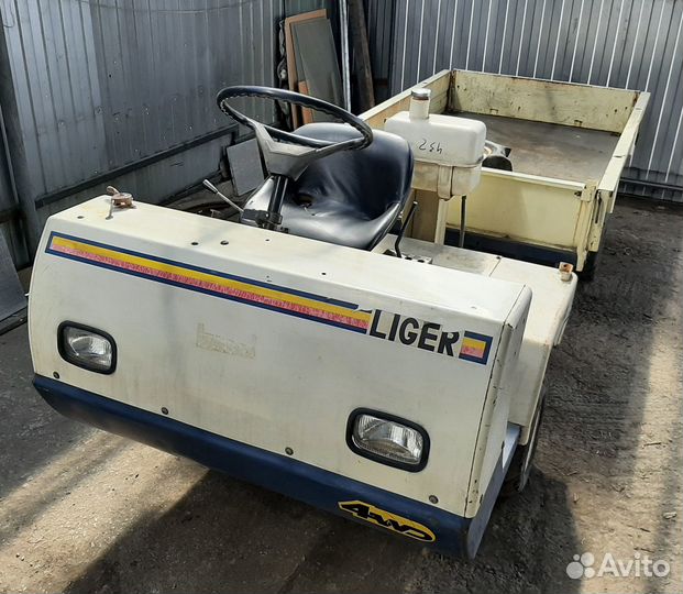 Мини-трактор Kubota B-10, 2000