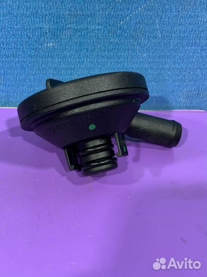 Клапан картерных газов Renault duster