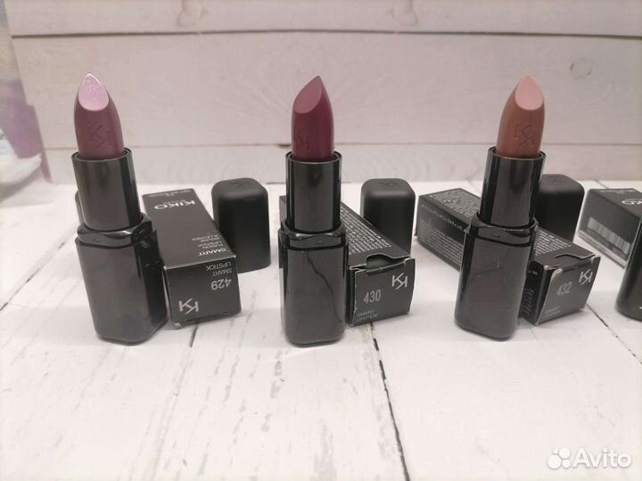 Kiko Насыщенная и питательная помада с ярким финиш