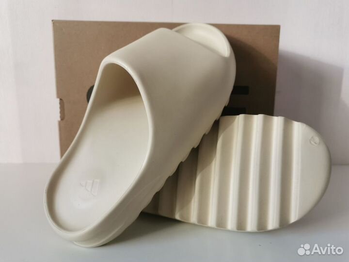 Шлепанцы Adidas yeezy slide Bone 35-46р