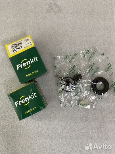 Ремкомплект заднего суппорта Mitsubishi