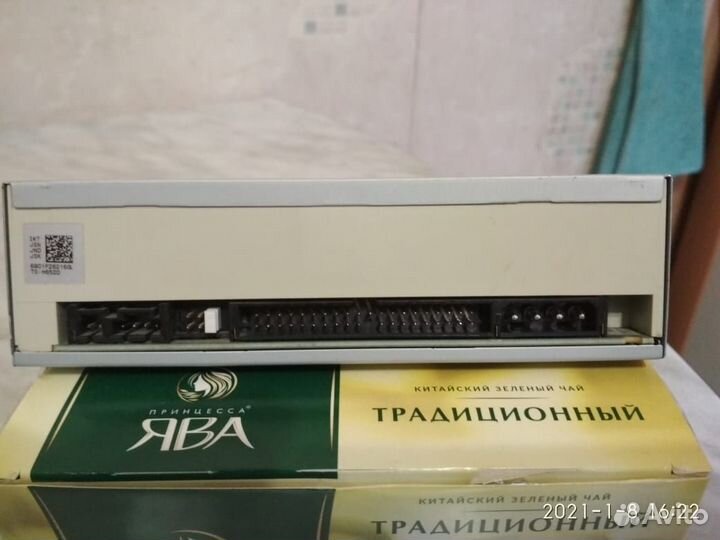 Оптический дисковод DVD Writer Model SH-S182