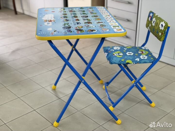 Детский стол и стул складные
