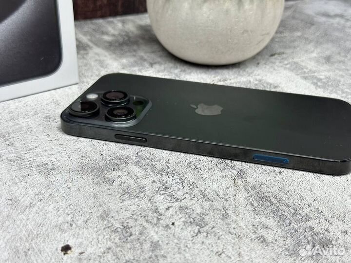 iPhone xr в корпусе 15 pro 128 gb