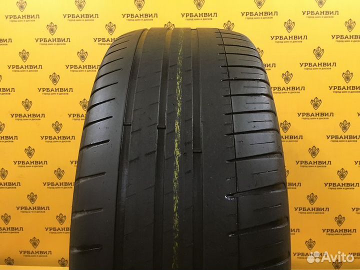 Michelin Pilot Sport 3 235/45 R18 98Y