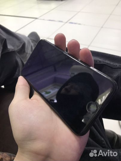 iPhone 7, 128 ГБ