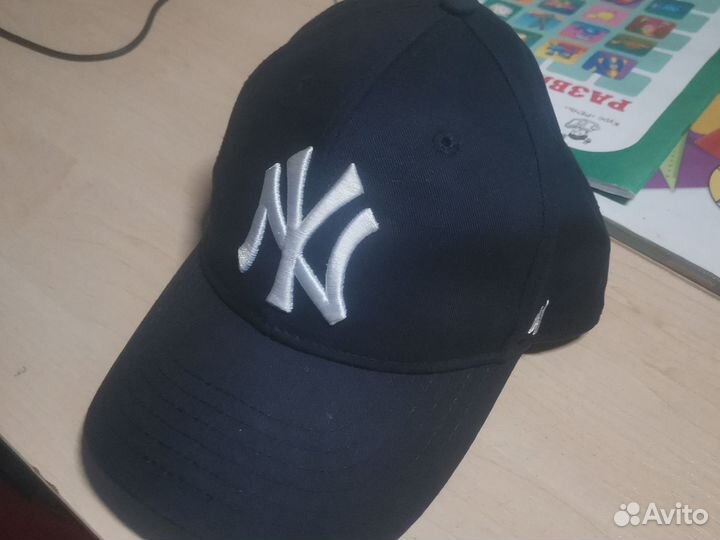New york yankees кепка
