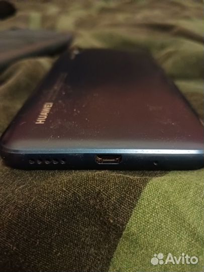 HUAWEI Y5 (2019), 2/32 ГБ