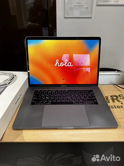 Apple Macbook Pro 15 2018 i7 16/256 Space Gray