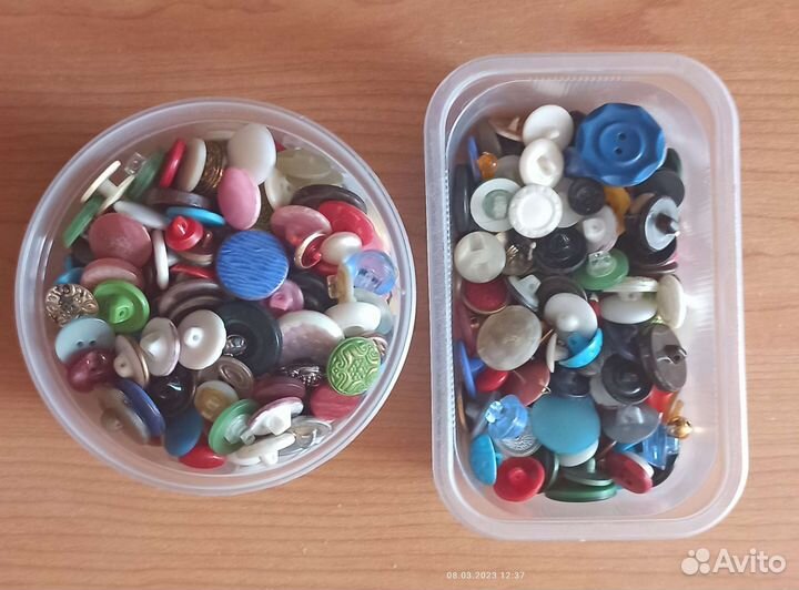 Пуговицы женские в ассортименте