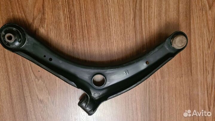 Mitsubishi outlander xl рычаг передней подвески