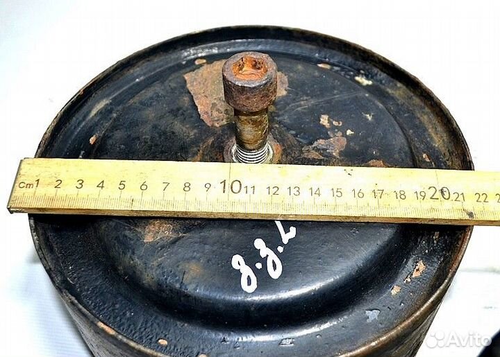 Стакан пневмобаллона ведущего моста, левый DAF XF9