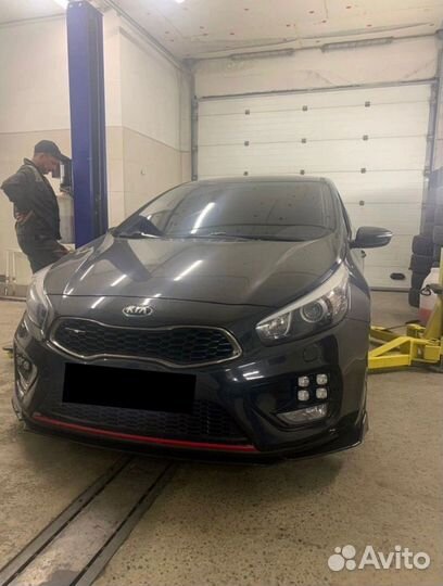 Сплиттер губа на Kia ceed