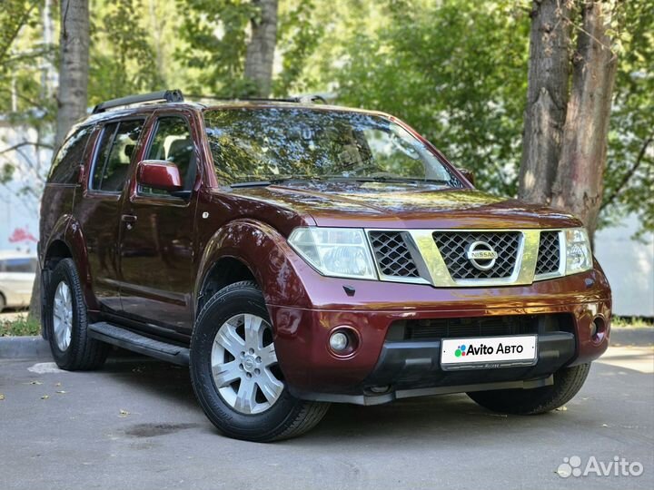 Nissan Pathfinder 2.5 AT, 2006, 186 200 км