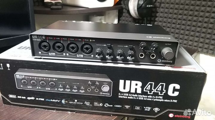 Звуковая карта Steinberg UR44C