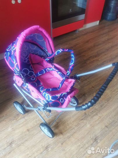 Коляска кукольная
