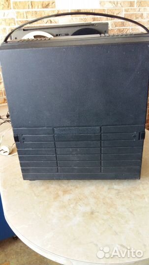 Катушечный магнитофон