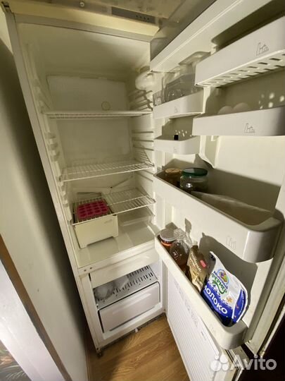 Холодильник stinol