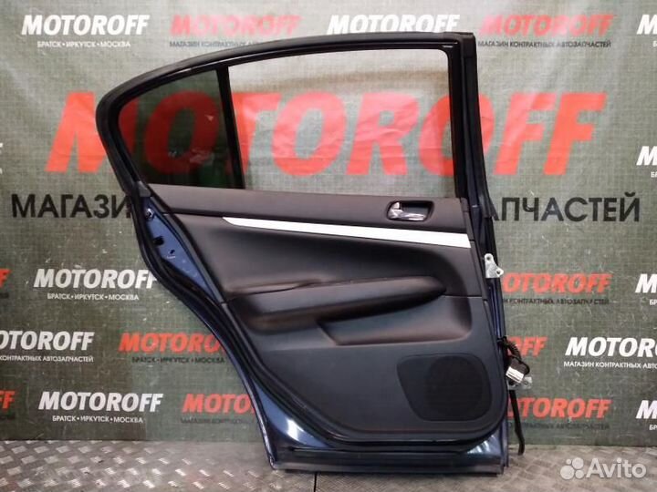 Дверь задняя левая infinity G/Skyline (06-14 А14