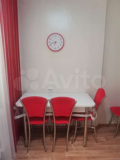 1-к. квартира, 43 м², 8/10 эт.