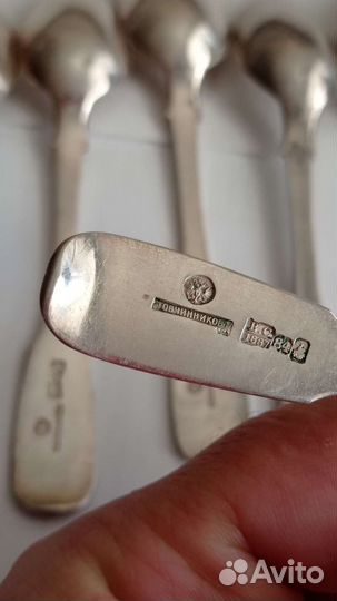 Серебряные ложки, рюмки, солонки