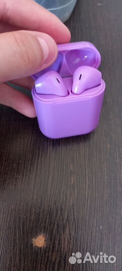 Беспроводные наушники airpods