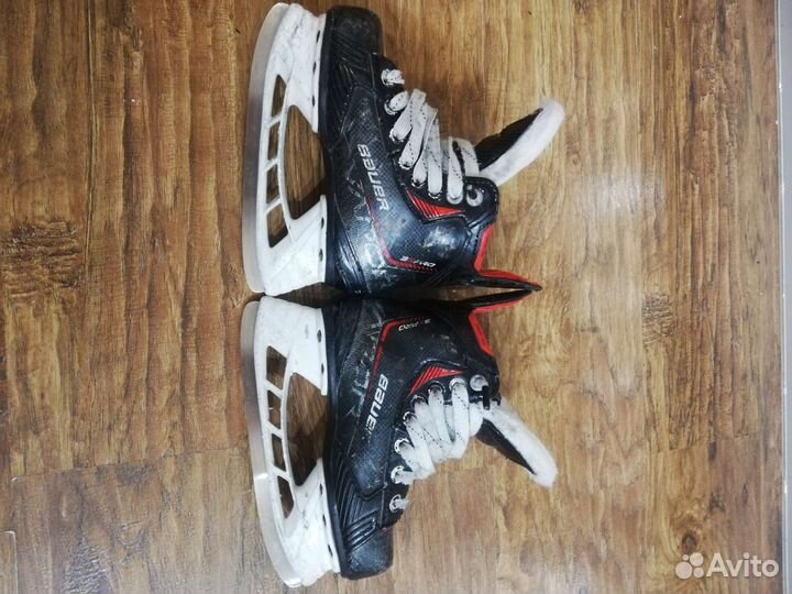 Коньки хоккейные детские