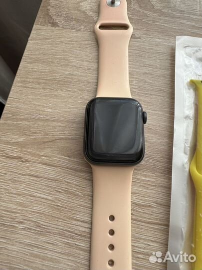 Часы apple watch se 40 mm