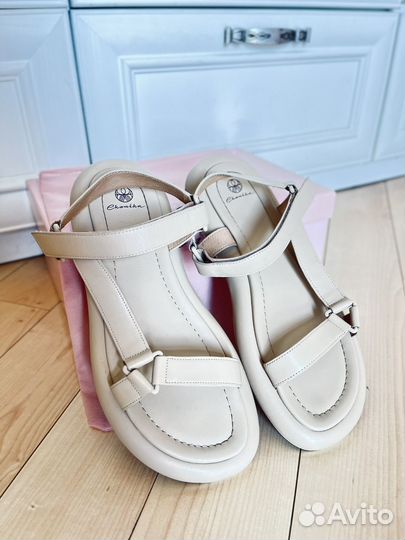 Сандалии эконика