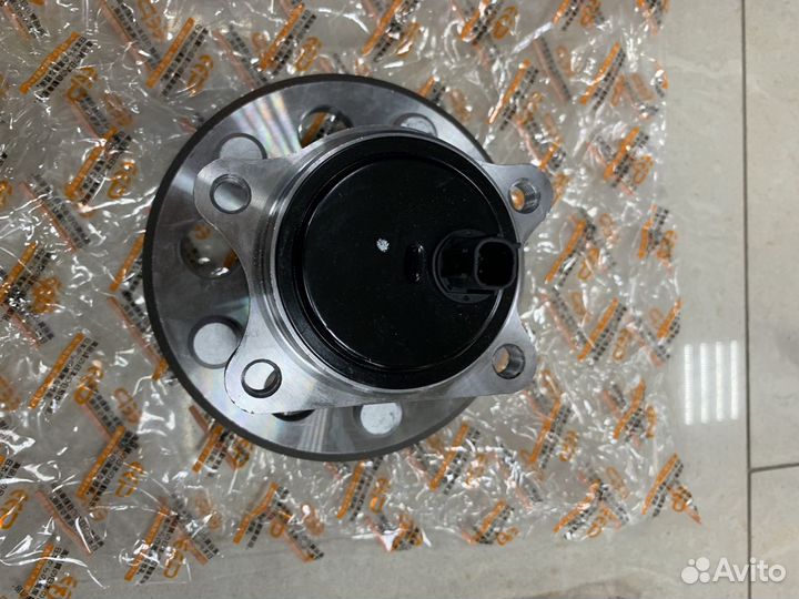 Ступица задняя Toyota camry 50 Американка