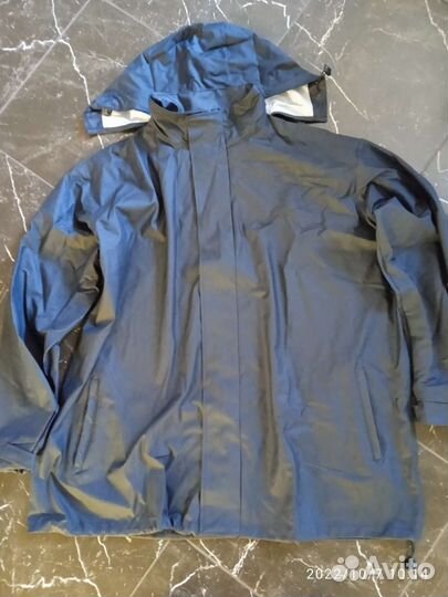 Влагозащитный костюм