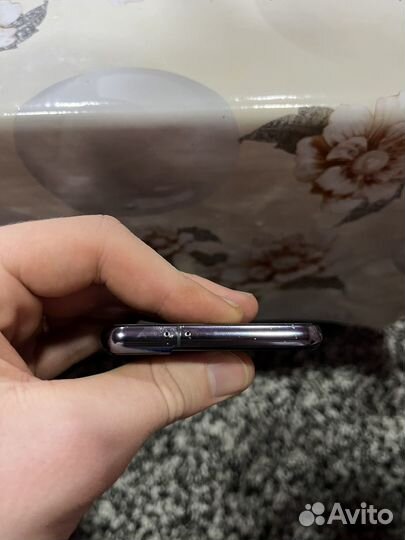 Samsung Galaxy S21 5G, 8/256 ГБ