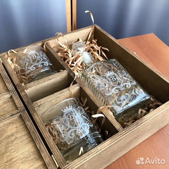 Бутылка с гравировкой