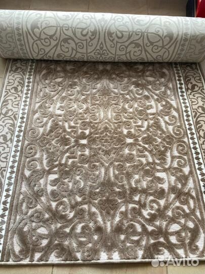Ковровая дорожка новая
