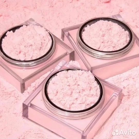 Huda beauty пудра